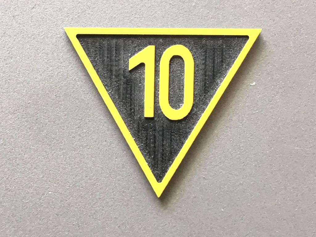 Geschwindigkeitsvoranzeiger Zs 3v, gelb/schwarz, Spitze unten 10  30 mm, 2-Schicht-Kunststoff