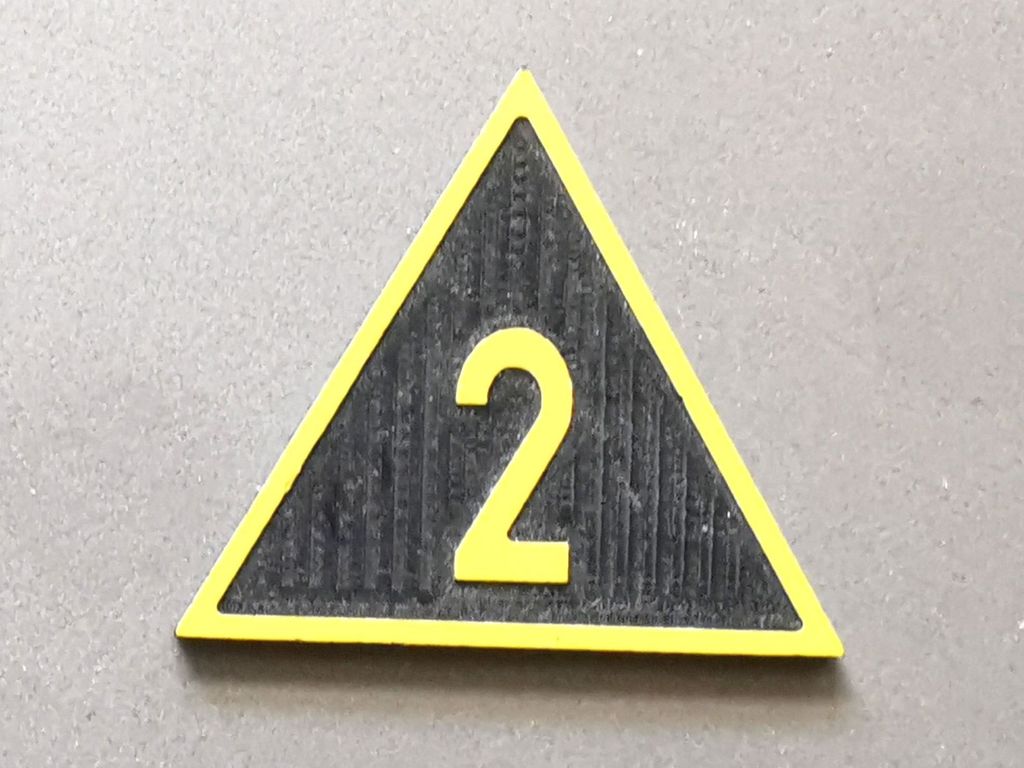 Geschwindigkeitsvoranzeiger Zs 3v, gelb/schwarz, Spitze oben 2  30 mm, 2-Schicht-Kunststoff
