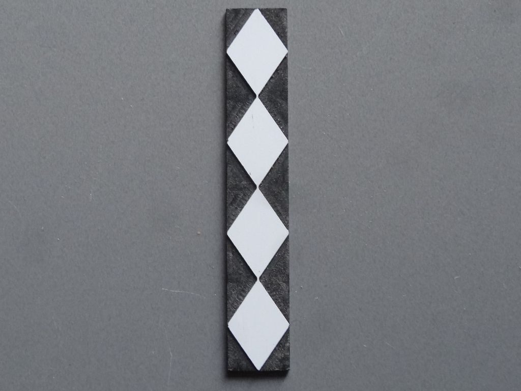Rautentafel Bü 2 / Zs 103, 4 Rauten 53 x 9 mm, 2-Schicht-Kunststoff