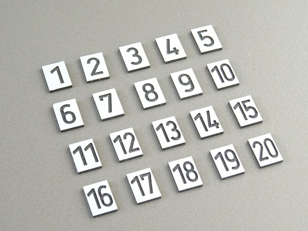 Nummer für Signal: 13 5,3 x 7,3 mm, 2-Schicht-Kunststoff