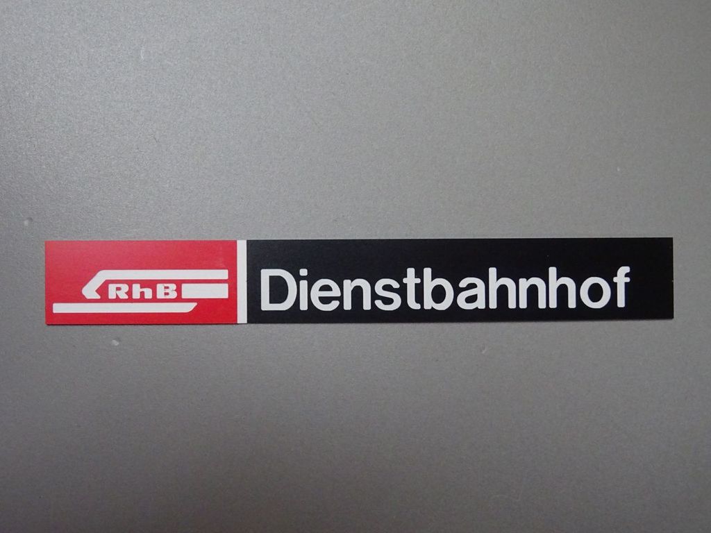 Dienstbahnhof, kleines Format 124 x 16 mm, 2-Schicht-Kunststoff