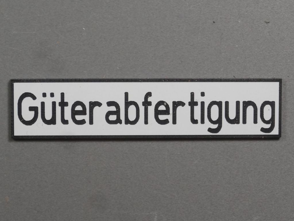 Güterabfertigung, großes Format 100 x 20 mm, 2-Schicht-Kunststoff