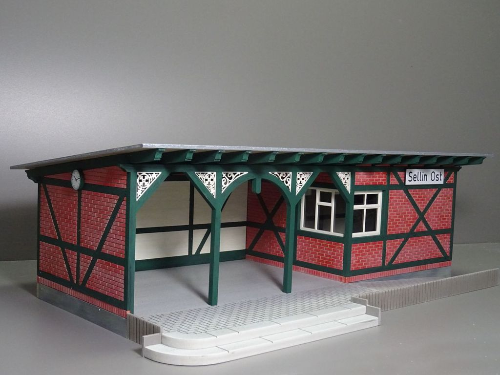 Wartehalle Sellin Ost 500 x 320 x 160 mm