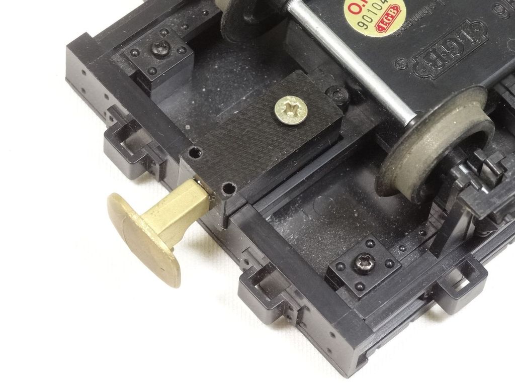 Adapter für Lorenpuffer 1:22,5 28 x 12 x 11 mm, POM