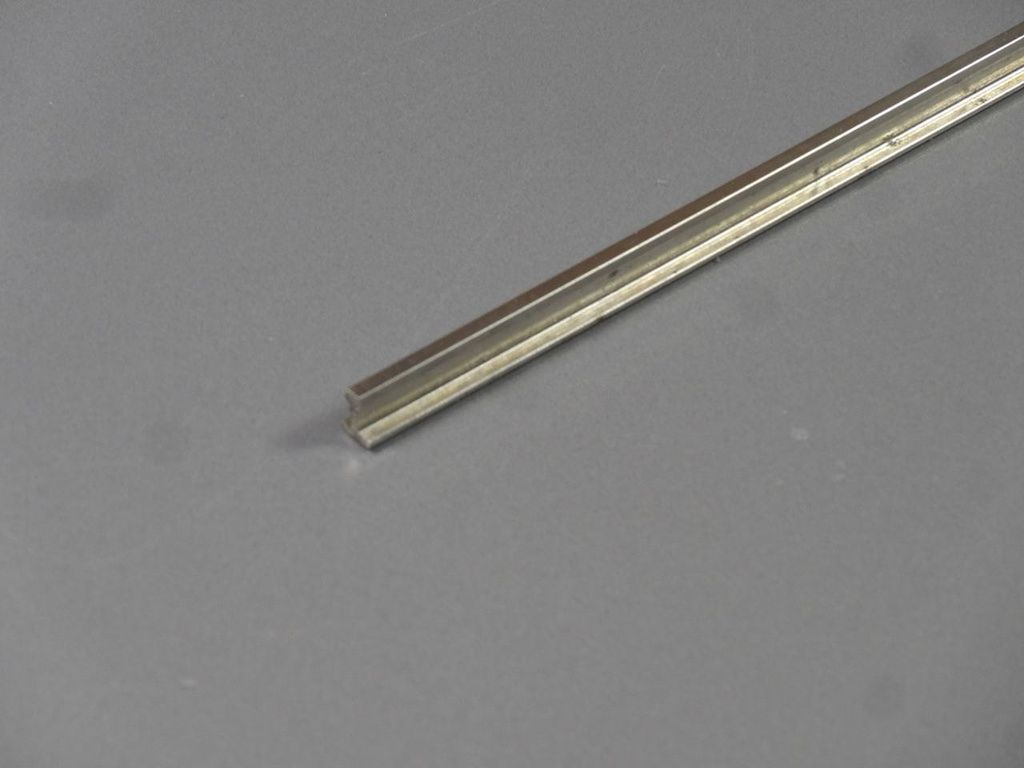 Edelstahlprofil Code 250 1800mm +/- 2 mm