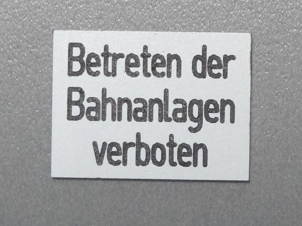 Betreten der Bahnanlagen verboten 18 x 13,5 mm, 2-Schicht-Kunststoff