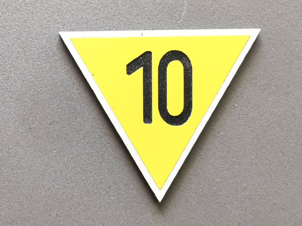 Langsamfahrankündigungsscheibe Lf 1, Spitze unten 10  30 mm, 3-Schicht-Kunststoff