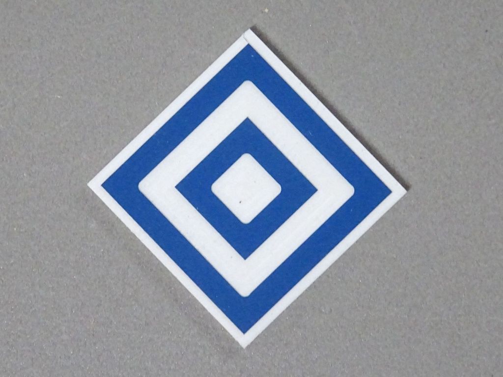 El 6 - Halt für Fahrzeuge mit gehobenen Stromabnehmern 22 x 22 mm, 2-Schicht-Kunststoff