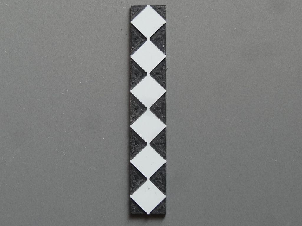 Rautentafel Bü 2 / Zs 103, 6 Rauten groß 53 x 9 mm, 2-Schicht-Kunststoff