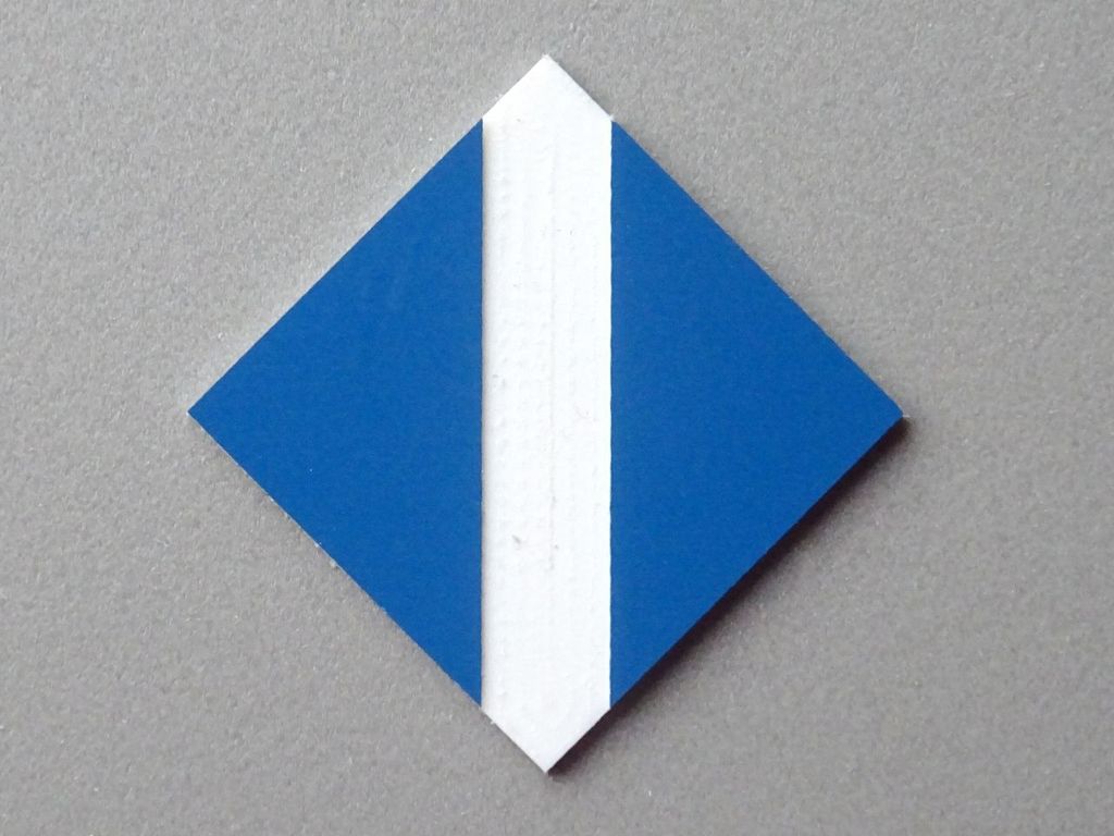 El 4 - Bügel ab bzw. El 5 - Bügel an 22 x 22 mm, 2-Schicht-Kunststoff