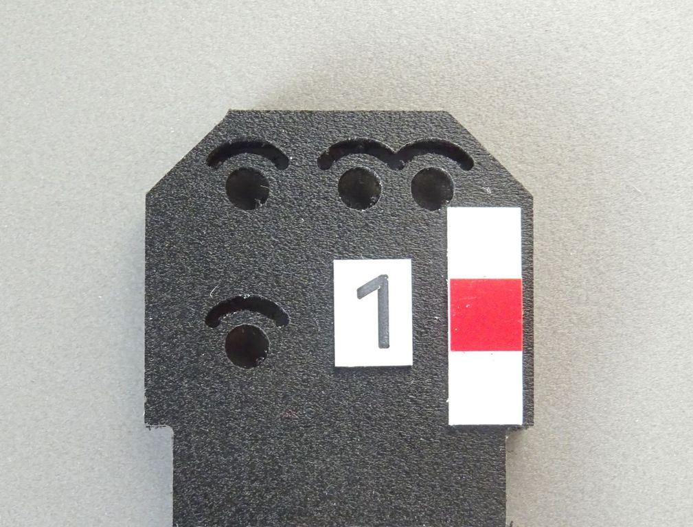 Nummer für Signal: 1 5,3 x 7,3 mm, 2-Schicht-Kunststoff
