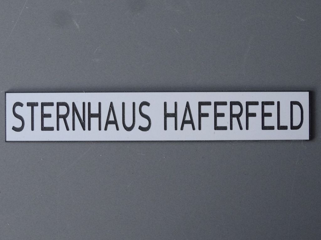 Sternhaus Haferfeld 120 x 20 mm, 2-Schicht-Kunststoff