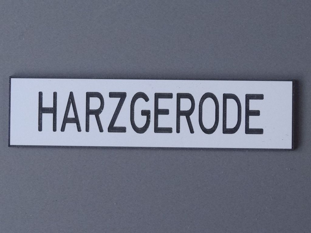 Harzgerode 80 x 20 mm, 2-Schicht-Kunststoff