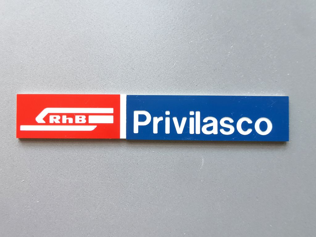 Privilasco, großes Format 150 x 25 mm, 2-Schicht-Kunststoff