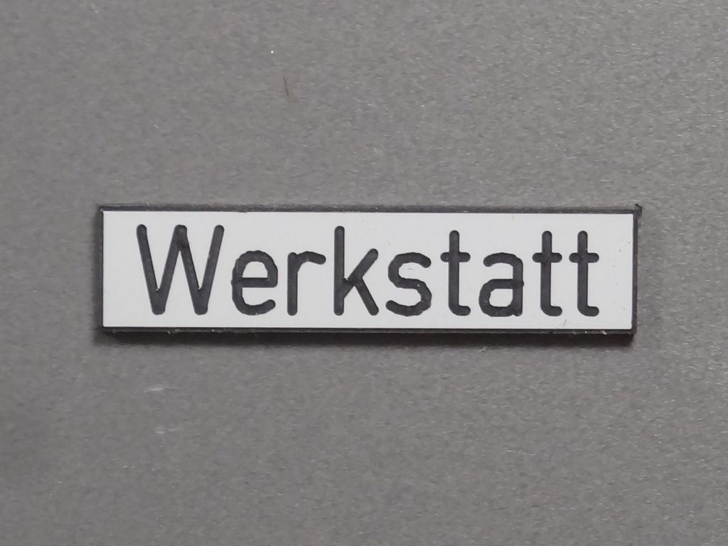 Raumschild: Werkstatt 30 x 7 mm, 2-Schicht-Kunststoff