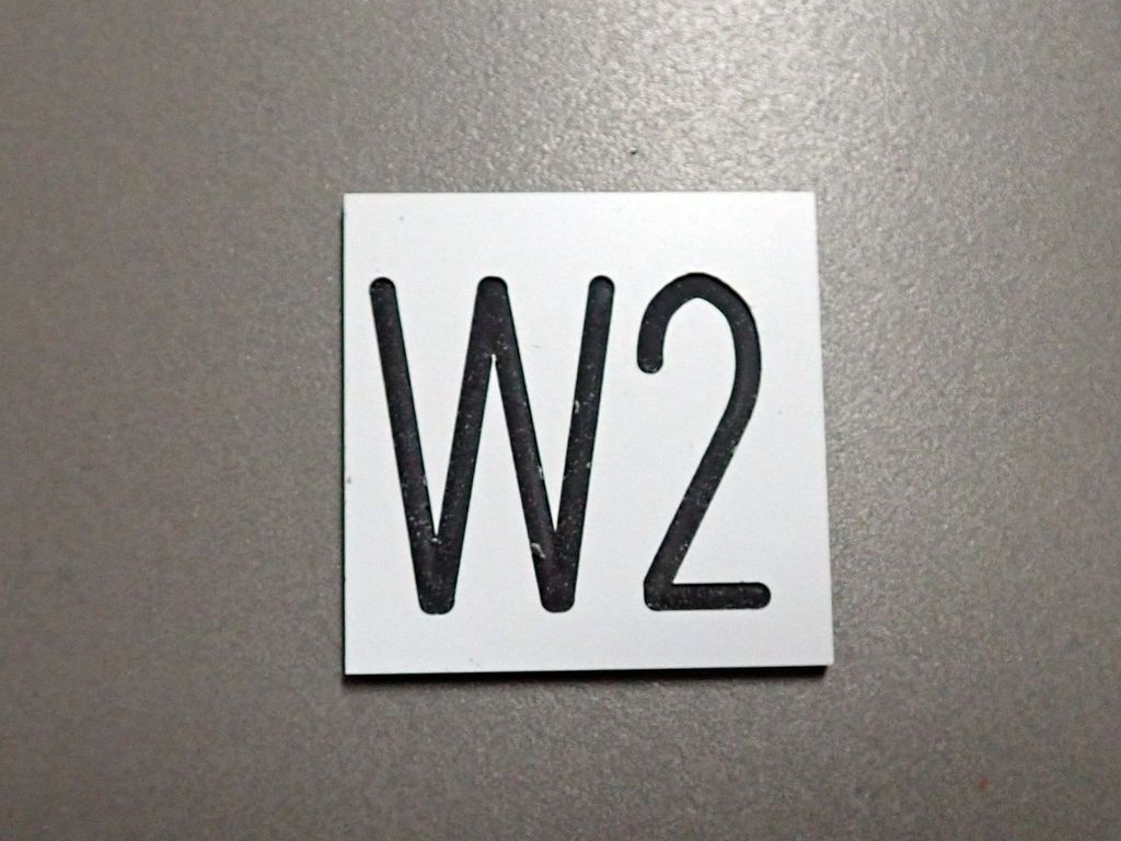 Stellwerkschild W 2 29 x 29 mm, 2-Schicht-Kunststoff