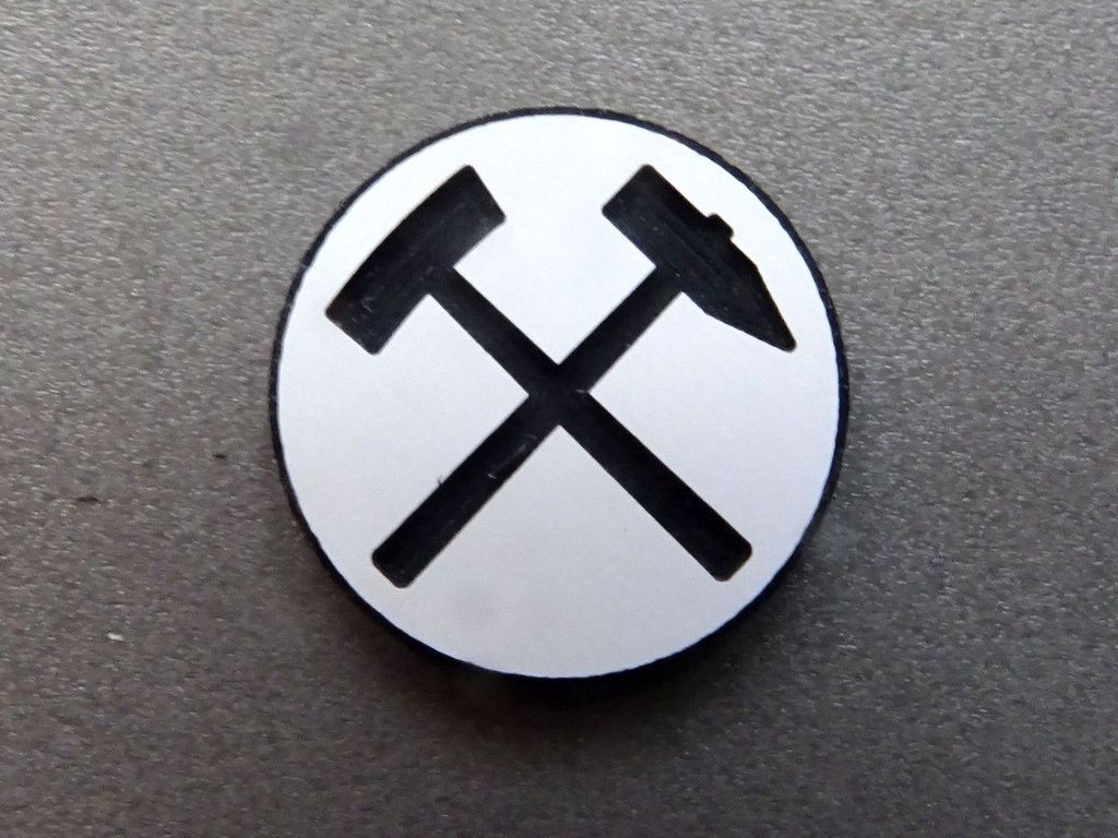 Hammer und Schlägel klein 15 x 15 mm, 2-Schicht-Kunststoff
