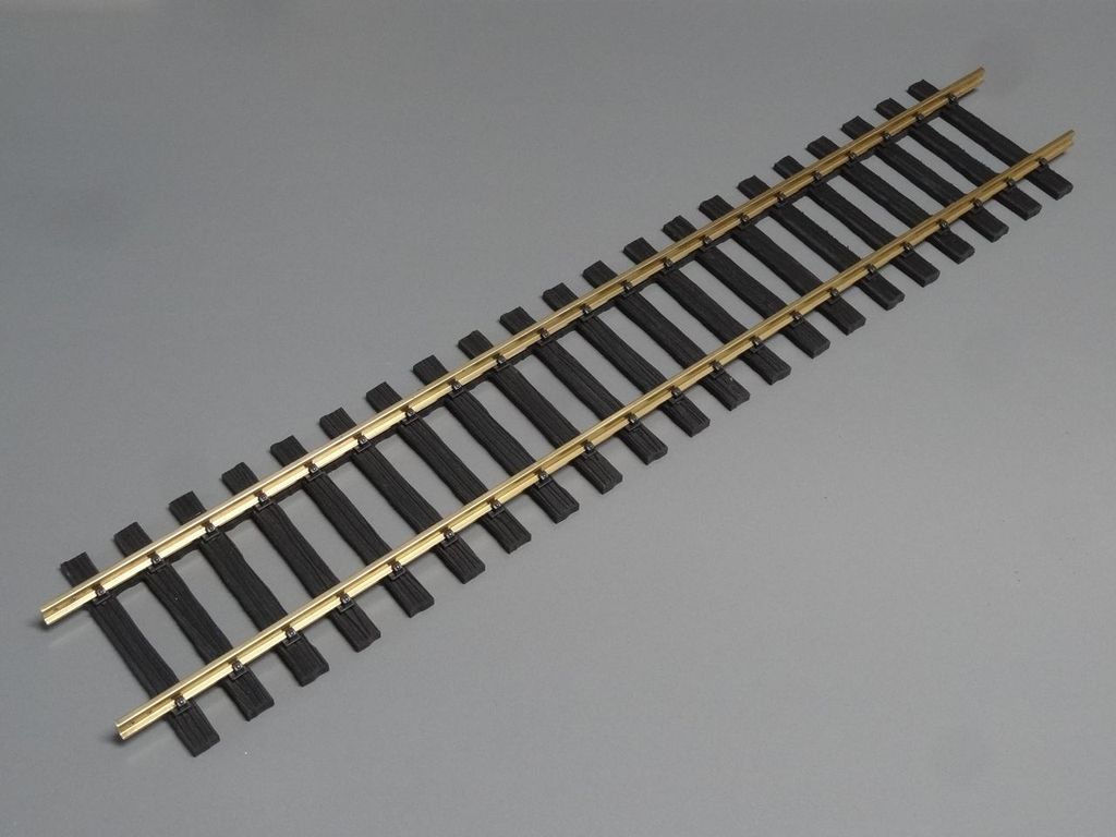 Regelspurgleis Gerade 600 mm 64 mm