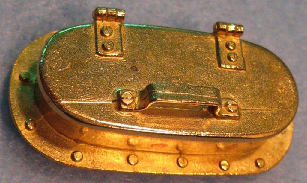 Einfüllstutzendeckel oval - klein 20 x 38 x 7,5 mm