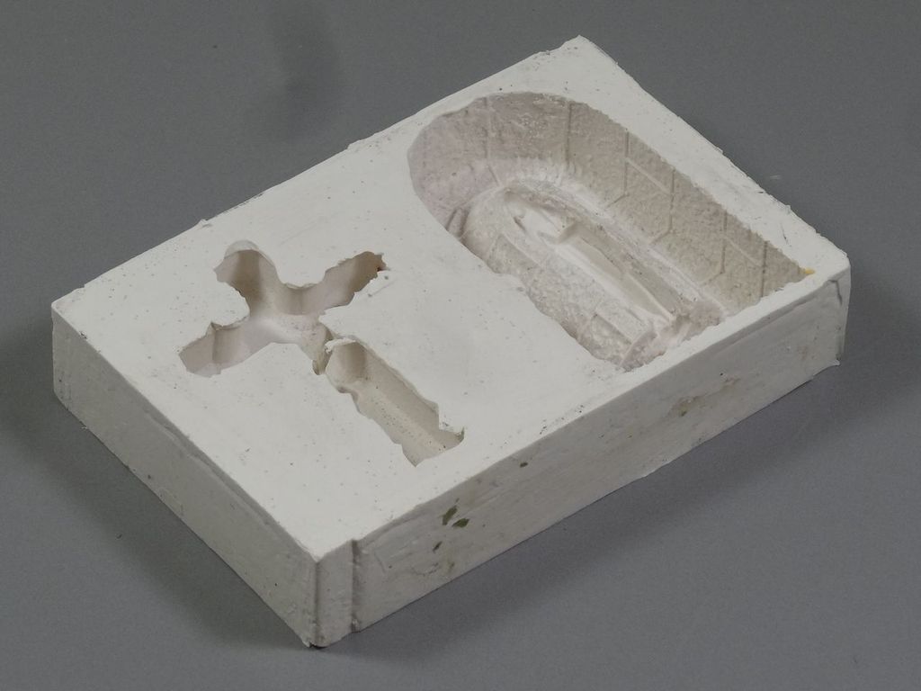 Wegkreuz- und Madonnenbild-Form JM 9