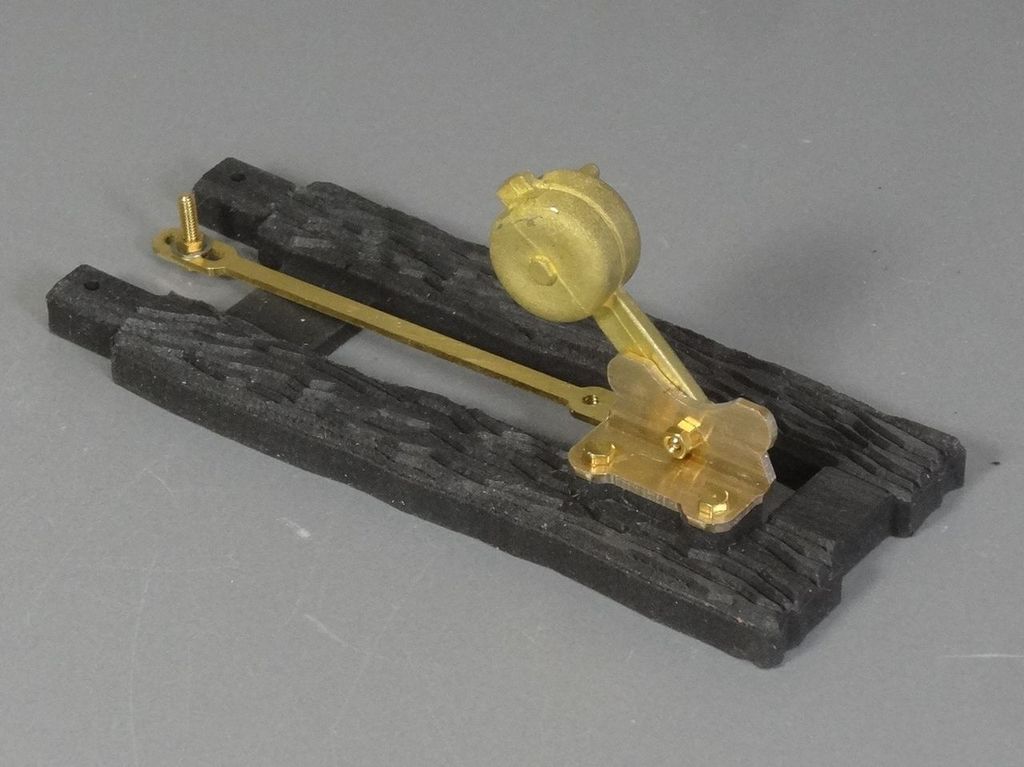 Weichenstellhebel O&K, langer Abstand Fertigmodell 86 x 39 mm