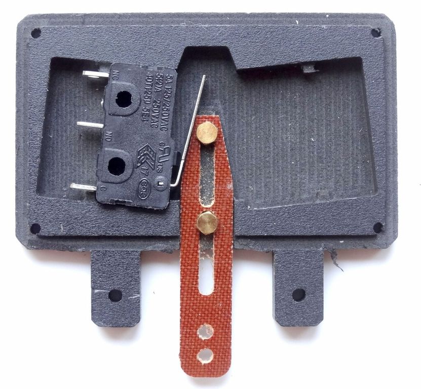 Weichen/Signalschalter 1x um Gehäuse ca. 55 x 34 mm