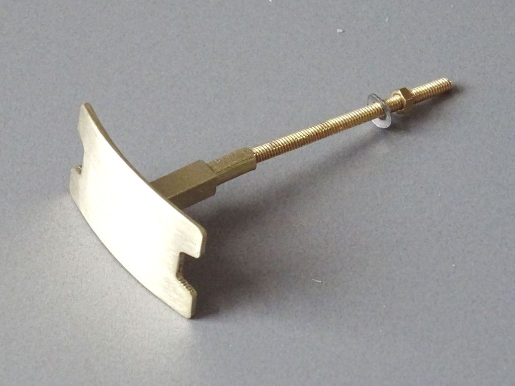 Puffer eckig für Fahrzeuge der Harzbahnen Kopfplatte 24 x 15 mm